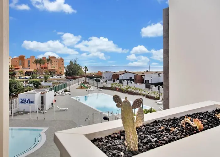2 Terraces Apartment W/ Astonishing Views.
